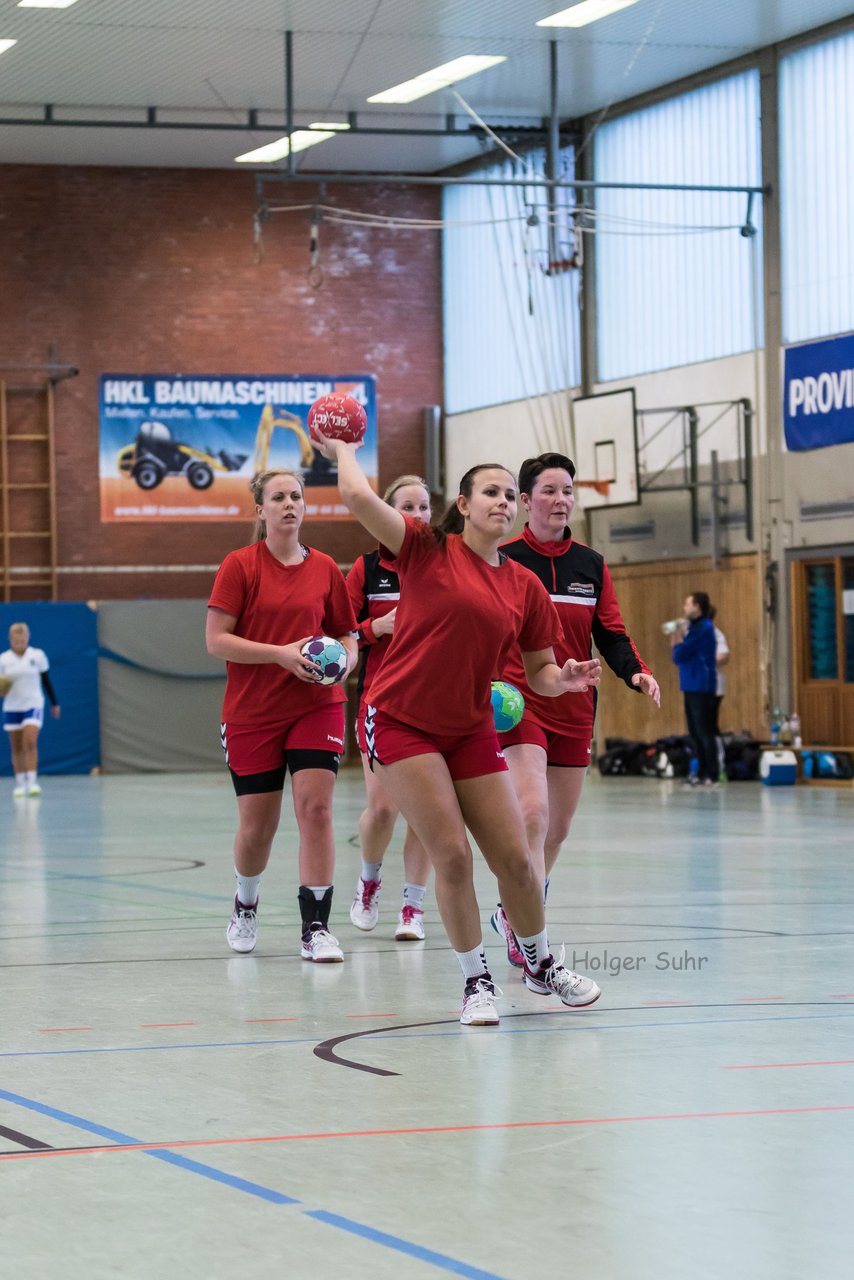 Bild 91 - Frauen Barmstedter TS - Buedelsdorfer TSV : Ergebnis: 26:12